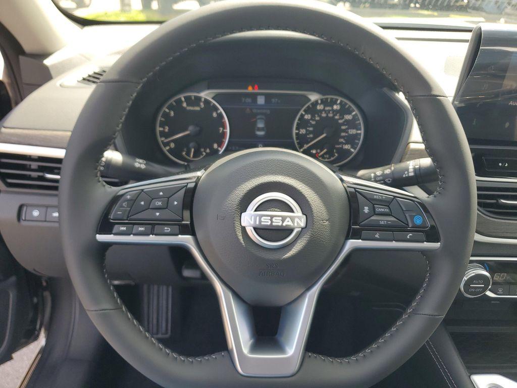 new 2025 Nissan Altima car, priced at $29,160