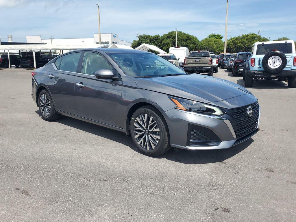 new 2025 Nissan Altima car, priced at $29,160