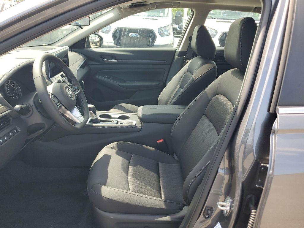 new 2025 Nissan Altima car, priced at $29,160