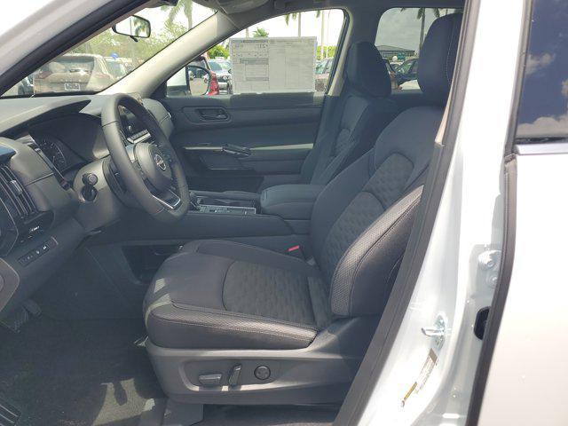 new 2025 Nissan Pathfinder car, priced at $38,320