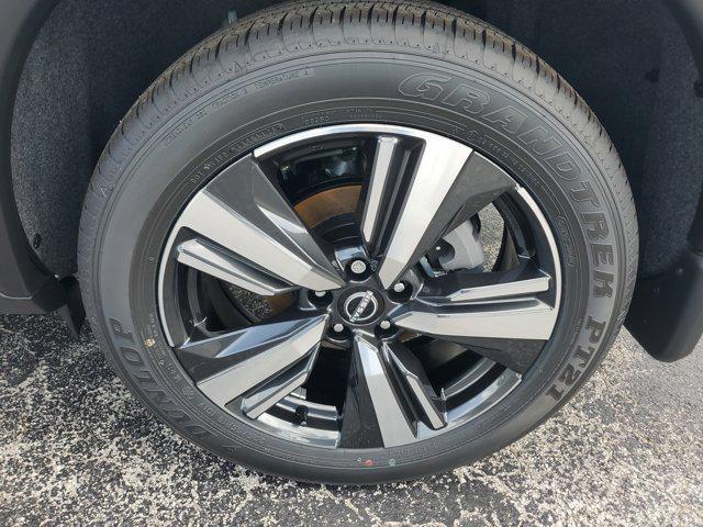 new 2025 Nissan Rogue car, priced at $39,675