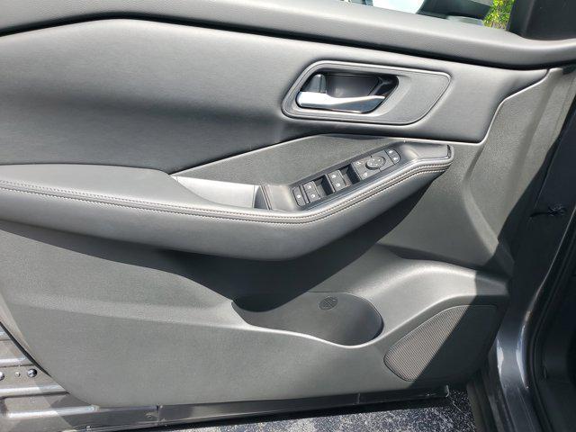 new 2025 Nissan Rogue car, priced at $29,685
