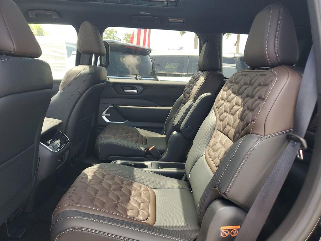 new 2025 Nissan Armada car, priced at $68,794