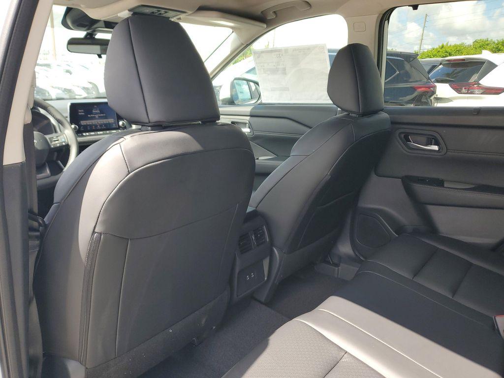 new 2025 Nissan Rogue car, priced at $31,886