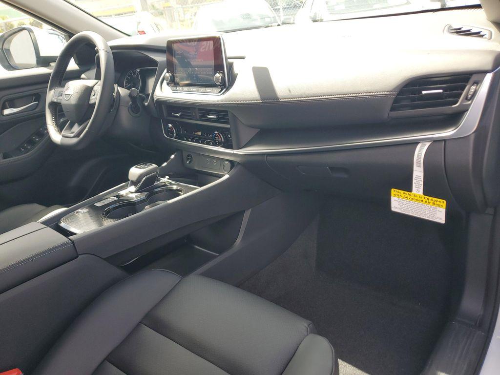 new 2025 Nissan Rogue car, priced at $31,886