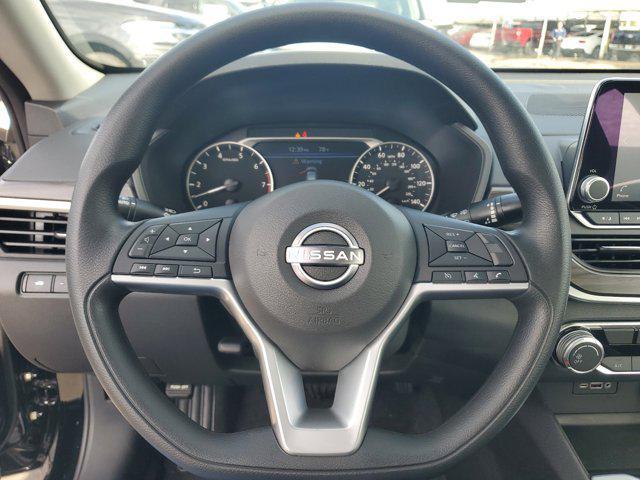 new 2025 Nissan Altima car, priced at $29,375