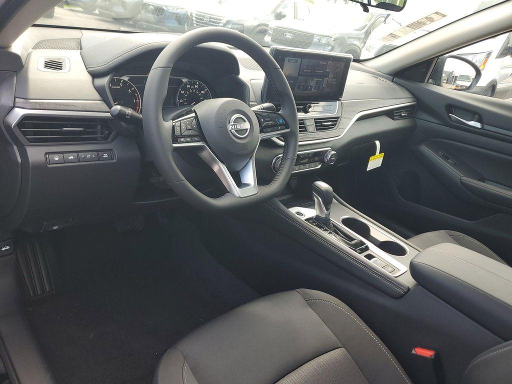 new 2025 Nissan Altima car, priced at $29,283