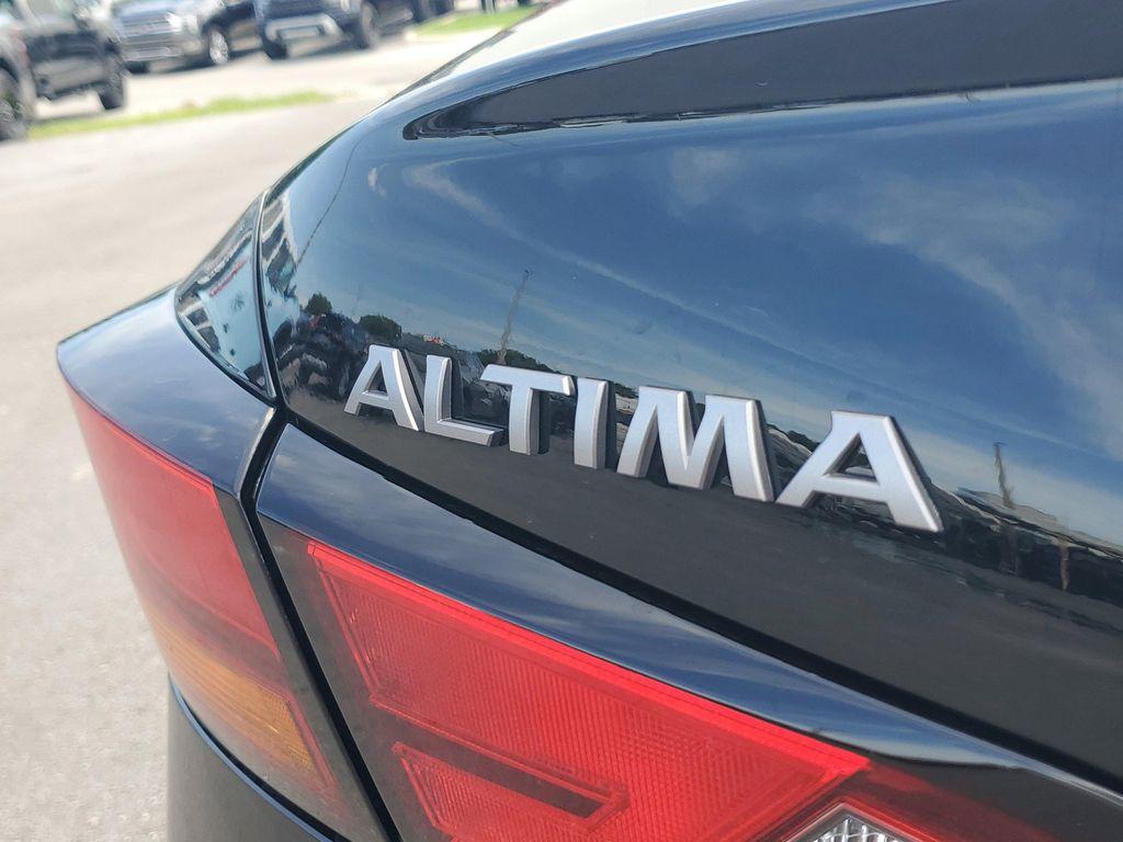new 2025 Nissan Altima car, priced at $29,283