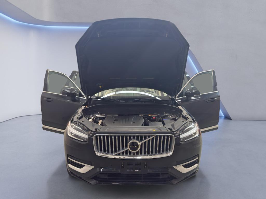 used 2023 Volvo XC90 car, priced at $24,995