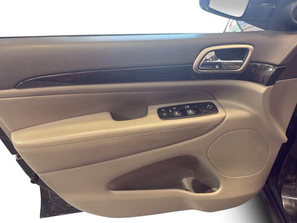 used 2012 Jeep Grand Cherokee car, priced at $5,991