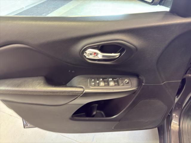 used 2017 Jeep Cherokee car, priced at $13,991