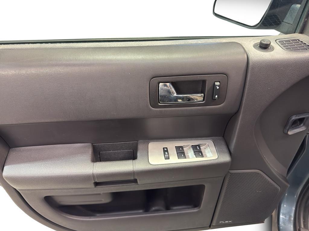 used 2010 Ford Flex car, priced at $1,999