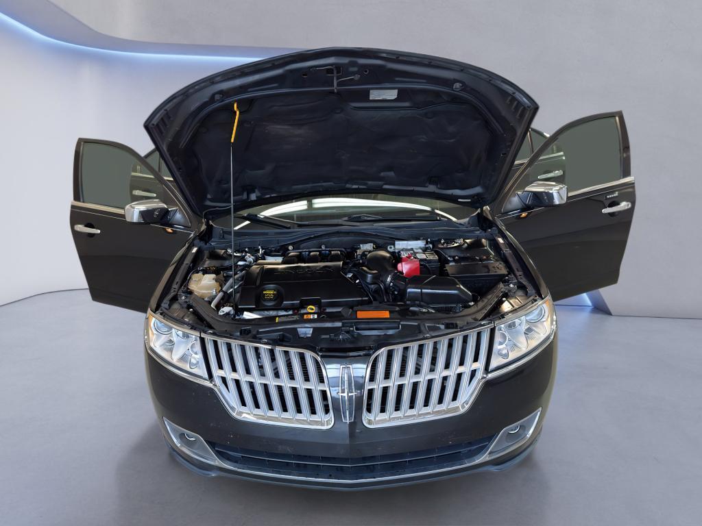 used 2012 Lincoln MKZ car, priced at $7,500