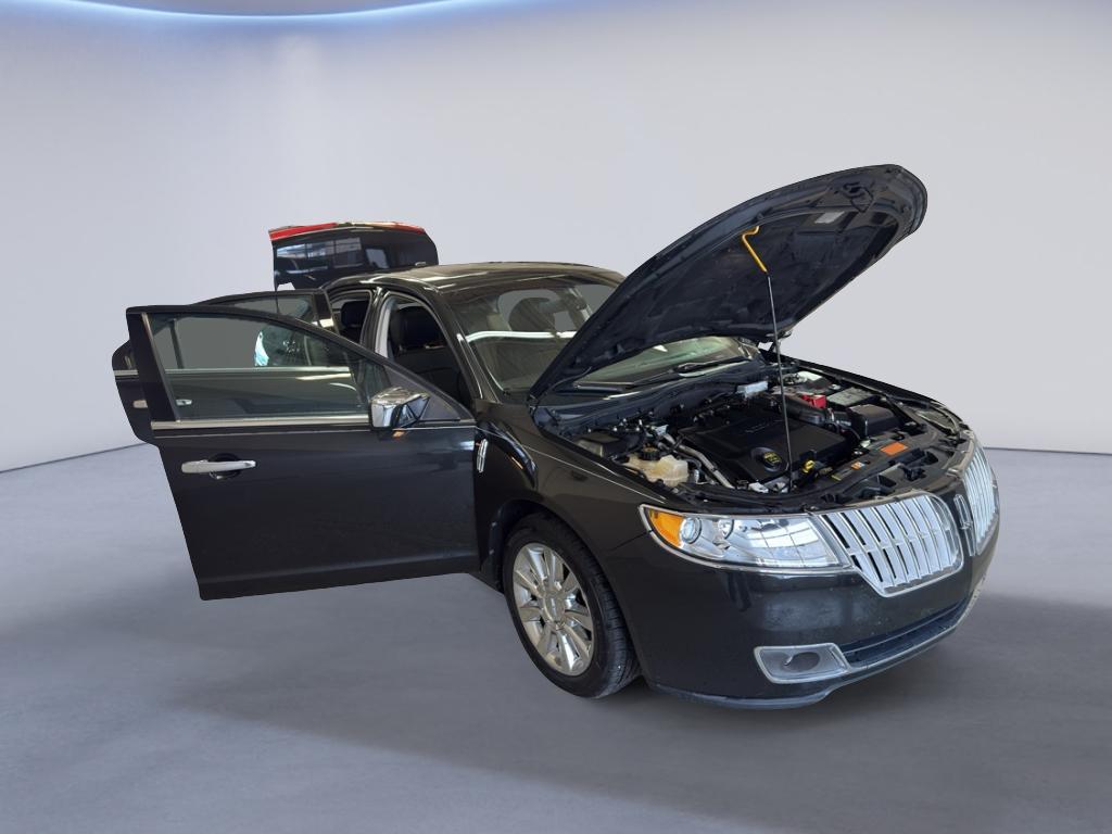 used 2012 Lincoln MKZ car, priced at $7,500