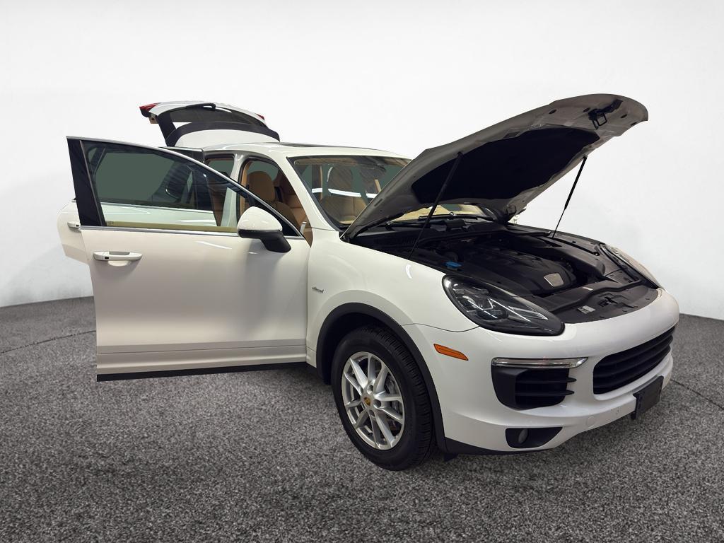 used 2015 Porsche Cayenne car, priced at $23,400