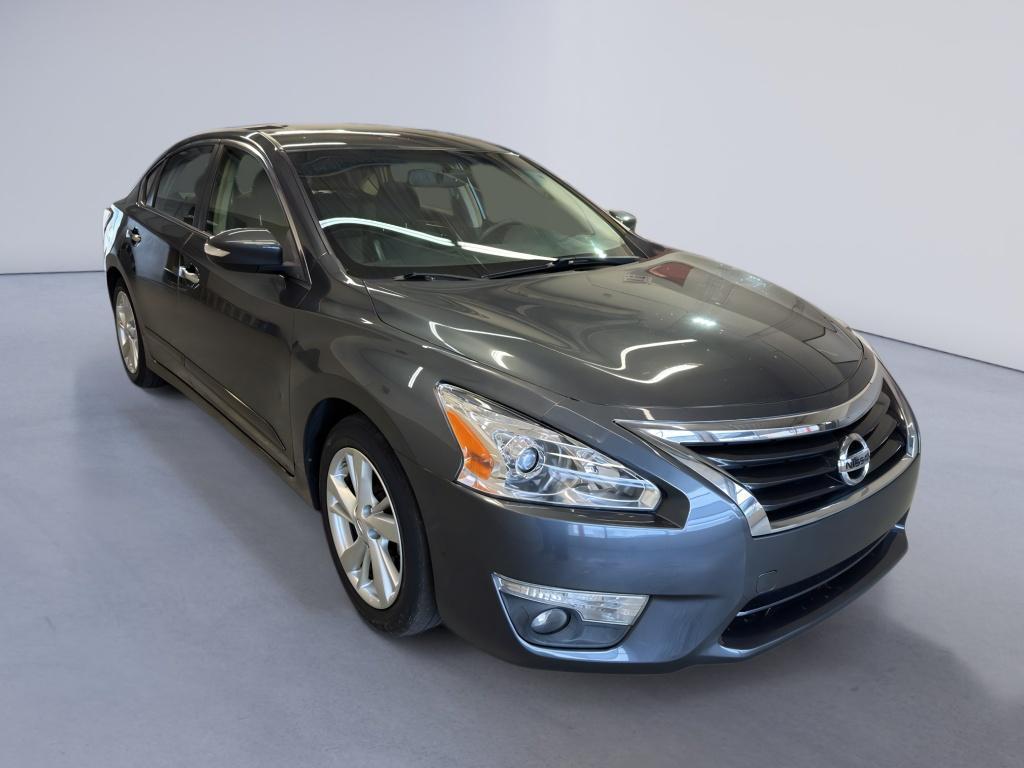 used 2013 Nissan Altima car, priced at $7,650