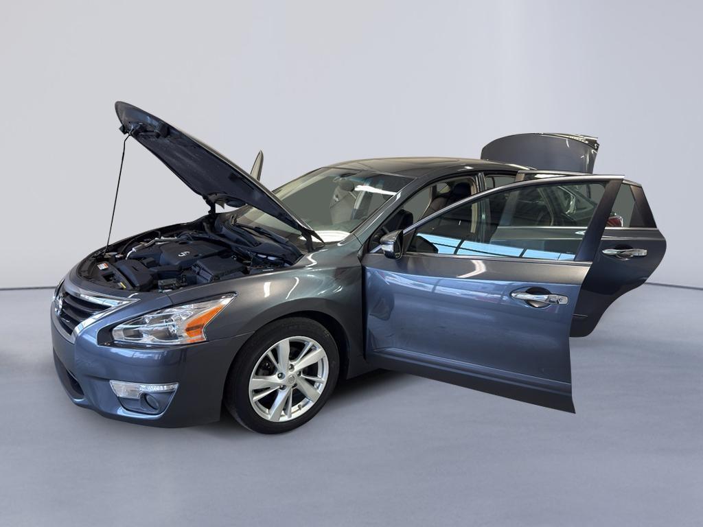 used 2013 Nissan Altima car, priced at $7,650