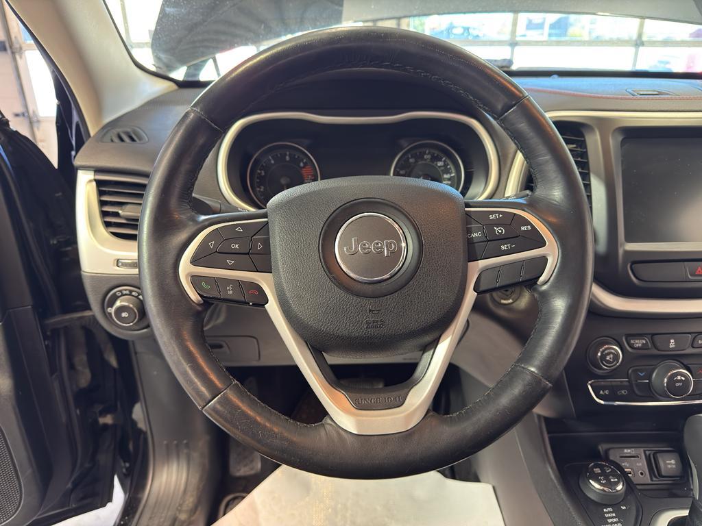 used 2017 Jeep Cherokee car, priced at $9,991
