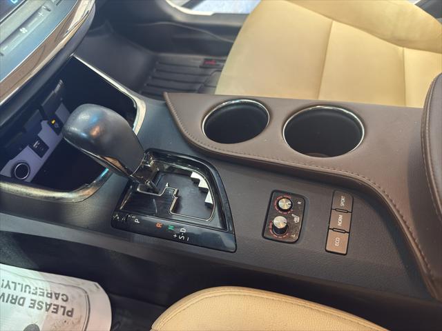 used 2016 Toyota Avalon car, priced at $7,991