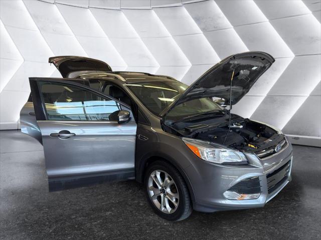 used 2014 Ford Escape car, priced at $9,994