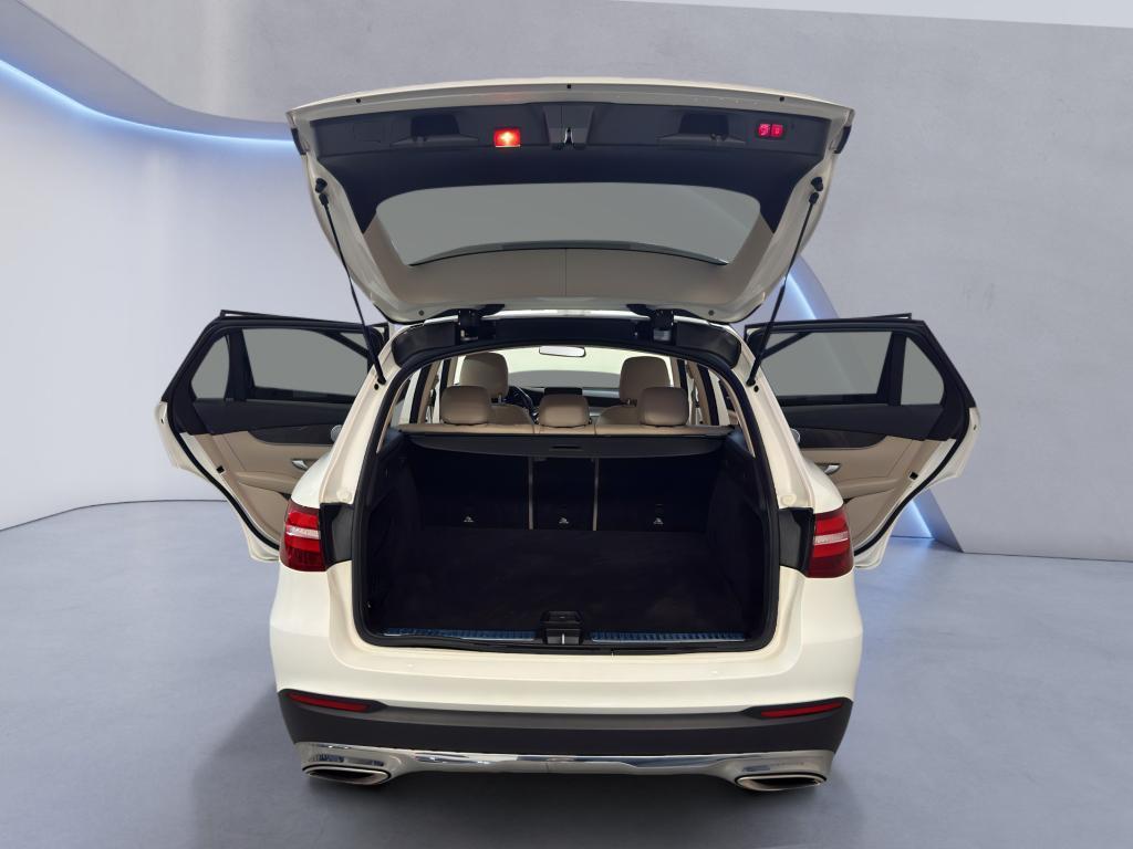 used 2019 Mercedes-Benz GLC 300 car, priced at $18,900