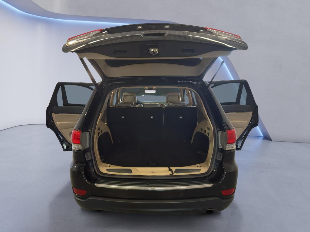 used 2018 Jeep Grand Cherokee car, priced at $15,750