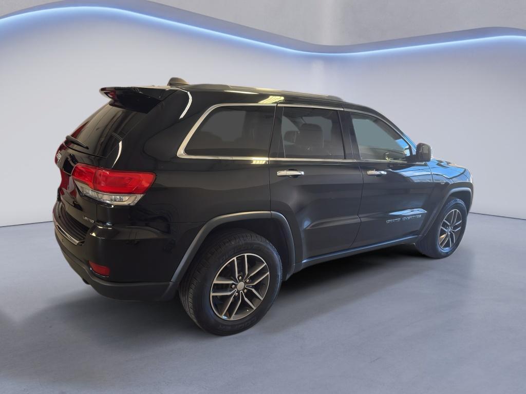 used 2018 Jeep Grand Cherokee car, priced at $15,750
