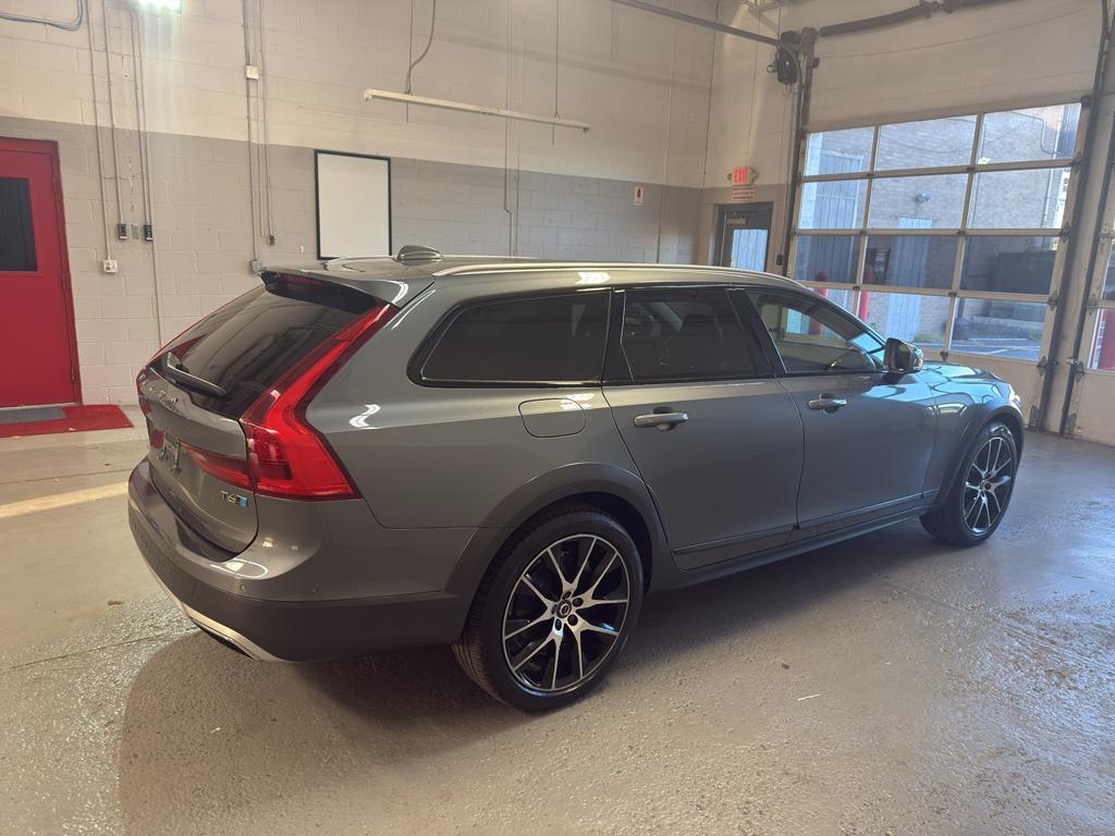 used 2018 Volvo V90 Cross Country car, priced at $23,991