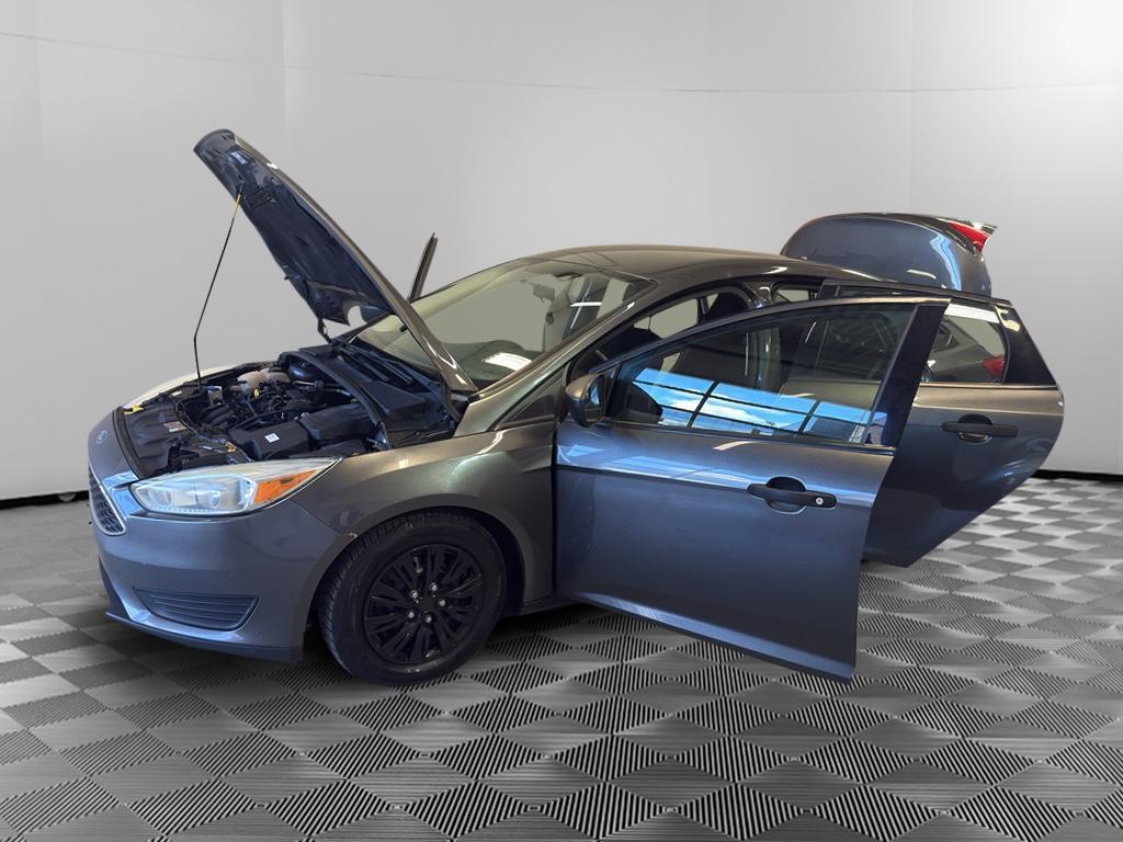 used 2015 Ford Focus car, priced at $2,991