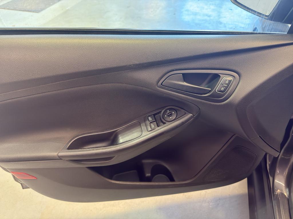 used 2015 Ford Focus car, priced at $2,991