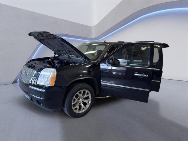 used 2009 GMC Yukon XL car, priced at $5,991