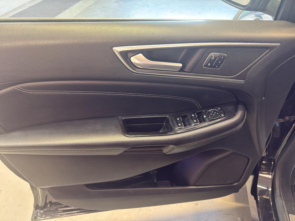 used 2015 Ford Edge car, priced at $10,377