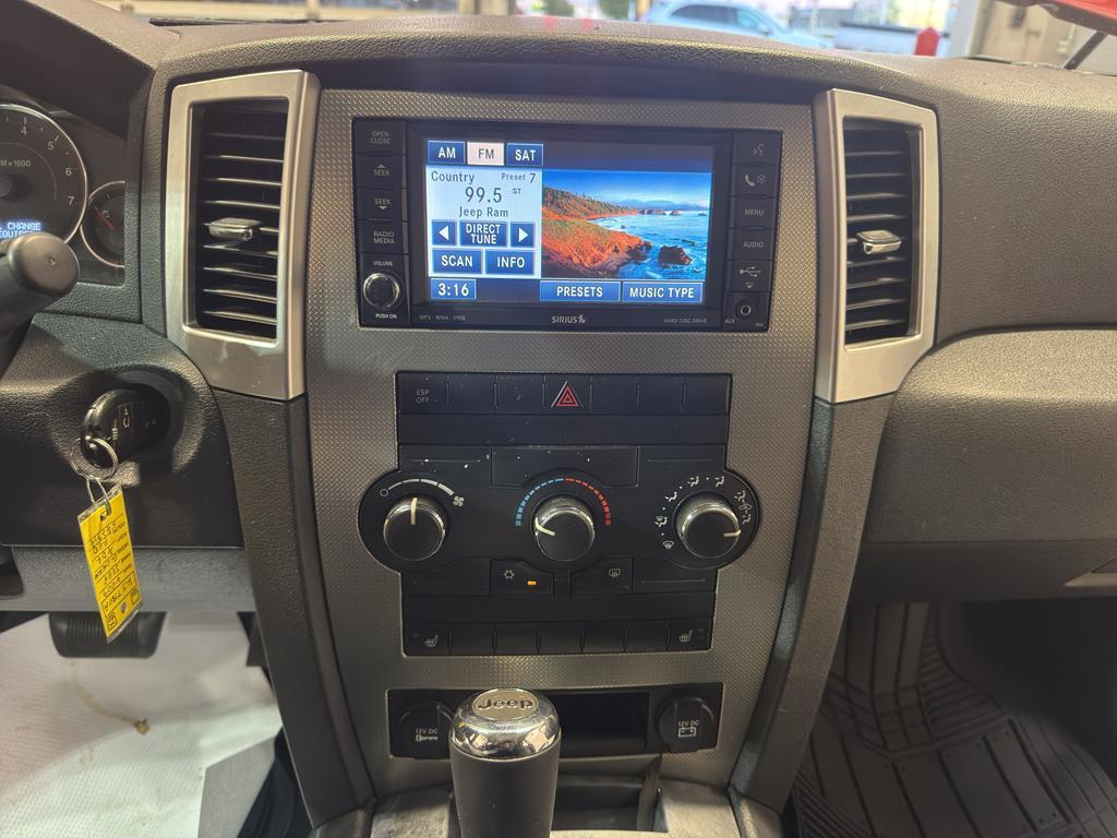 used 2009 Jeep Grand Cherokee car, priced at $2,495