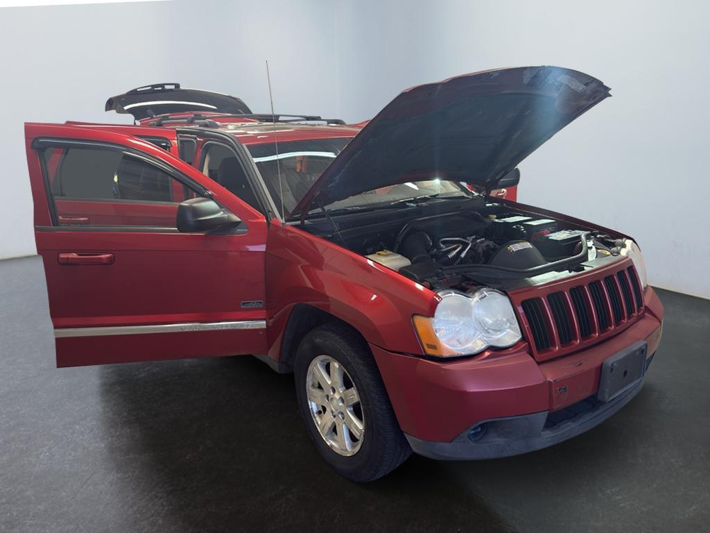 used 2009 Jeep Grand Cherokee car, priced at $2,495