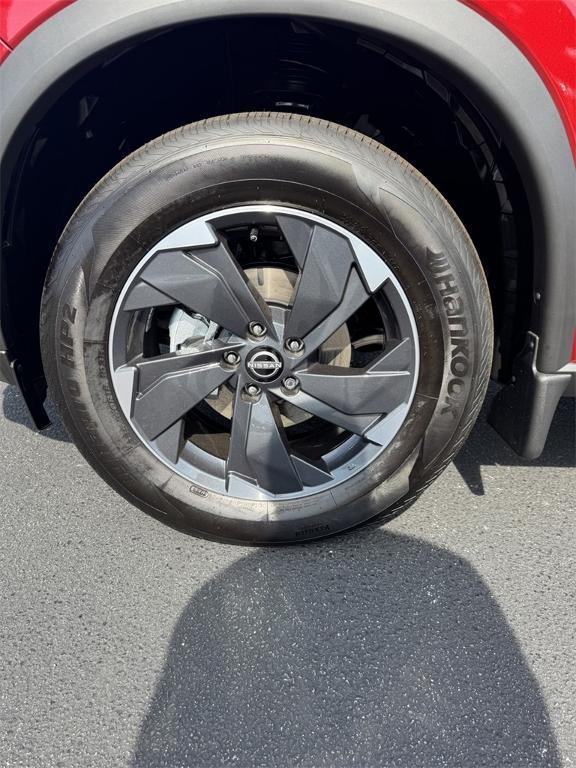 new 2026 Nissan Rogue car, priced at $31,279