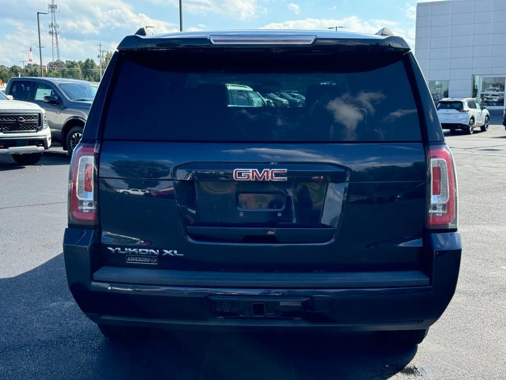 used 2018 GMC Yukon XL car, priced at $29,400