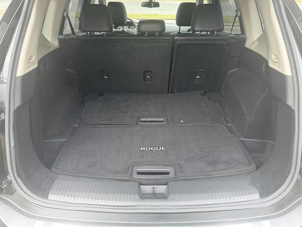 used 2021 Nissan Rogue car, priced at $27,789
