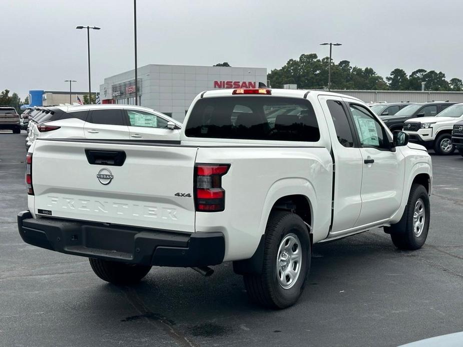 new 2024 Nissan Frontier car, priced at $33,670