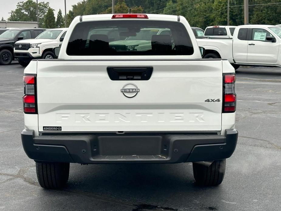 new 2024 Nissan Frontier car, priced at $33,670