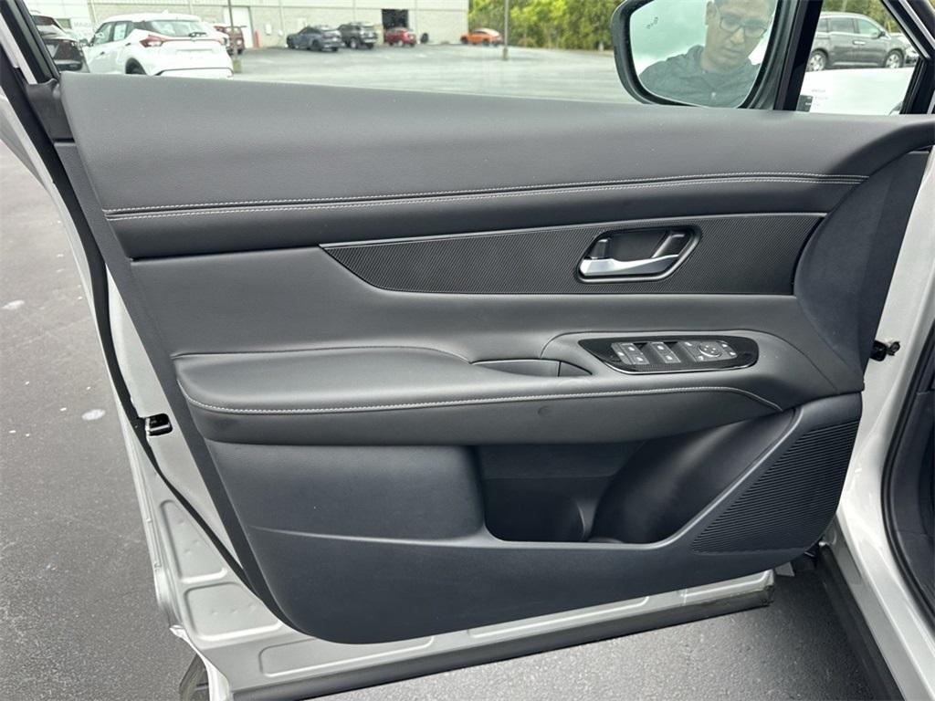 new 2025 Nissan Murano car, priced at $40,305