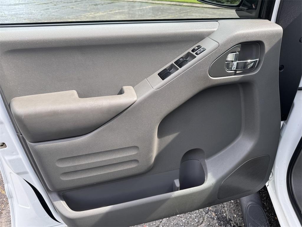 used 2021 Nissan Frontier car, priced at $27,498