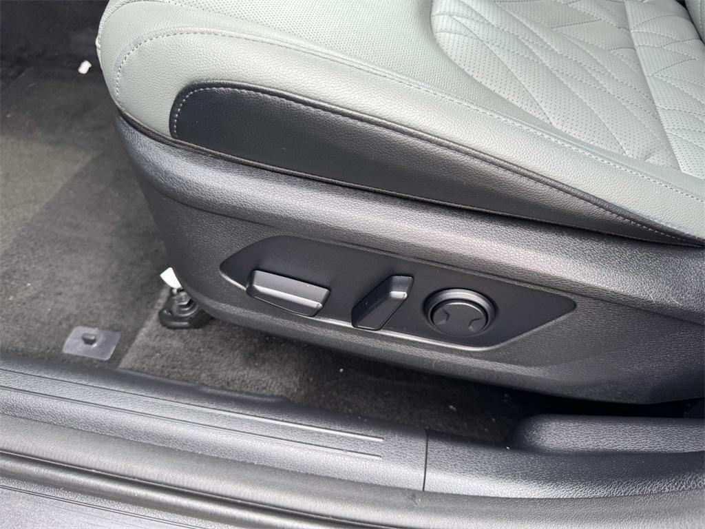 used 2023 Kia Sportage car, priced at $24,988