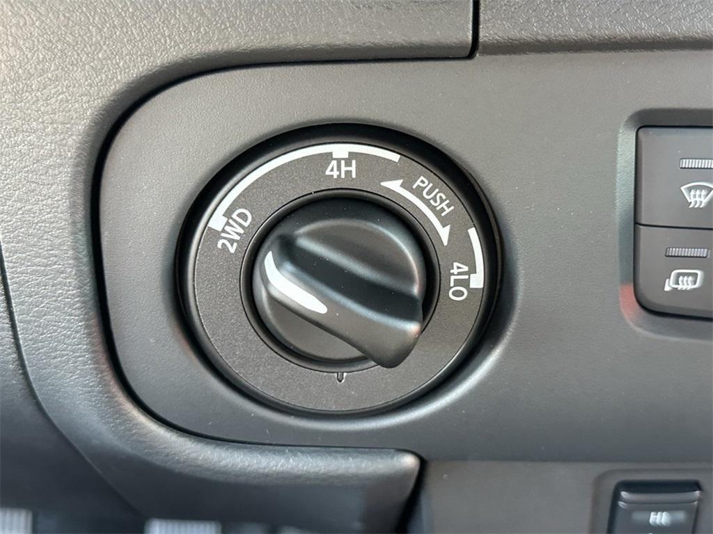 new 2025 Nissan Frontier car, priced at $48,805