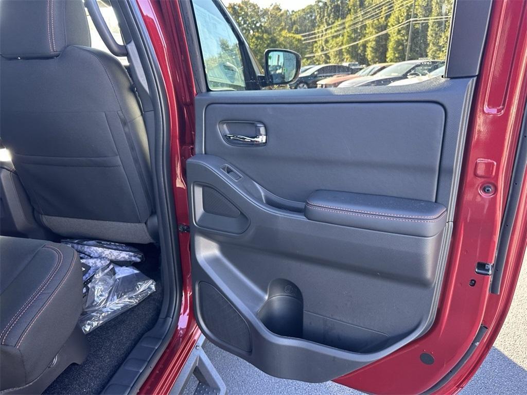 new 2025 Nissan Frontier car, priced at $44,323