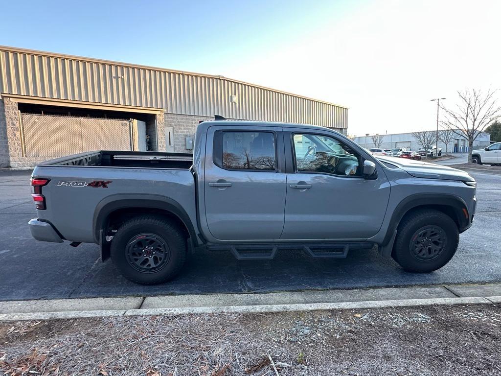 new 2025 Nissan Frontier car