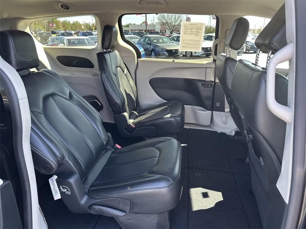 used 2023 Chrysler Pacifica car, priced at $20,988