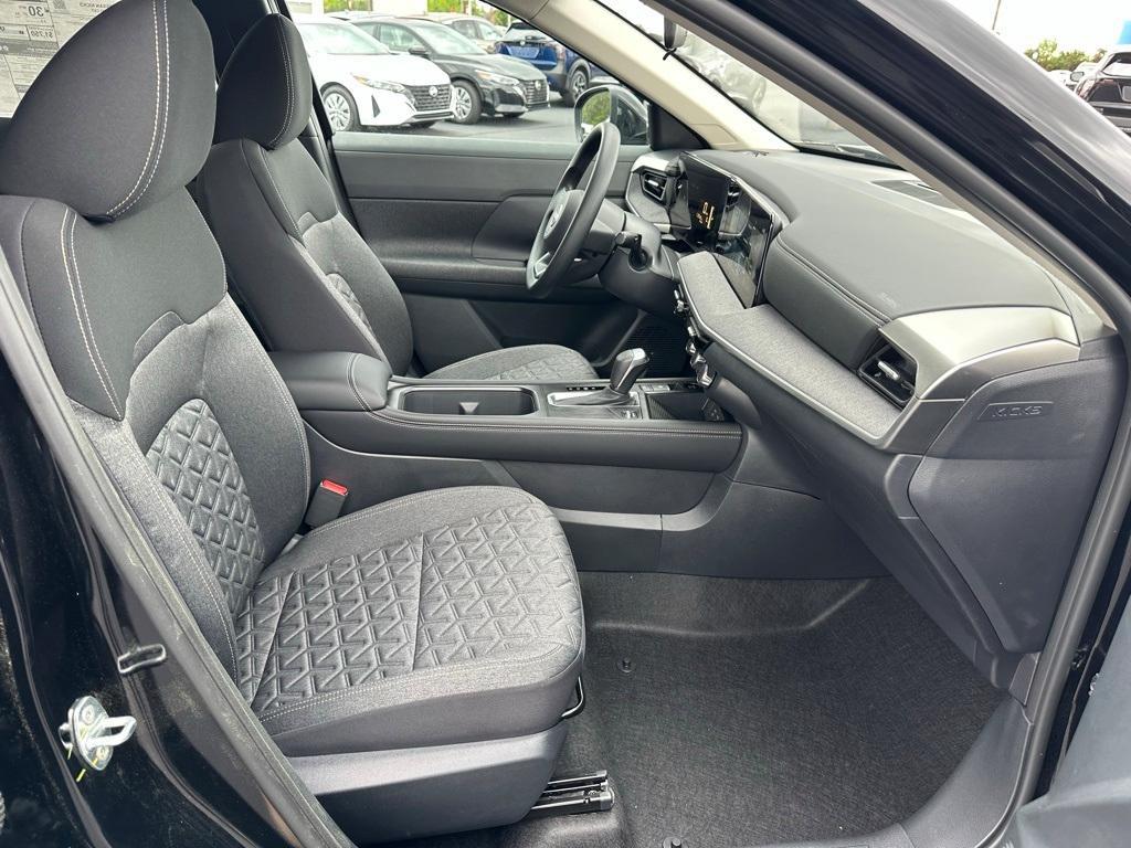 new 2025 Nissan Kicks car