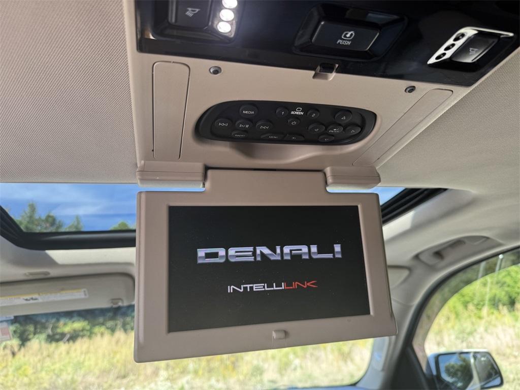 used 2016 GMC Yukon XL car, priced at $19,988