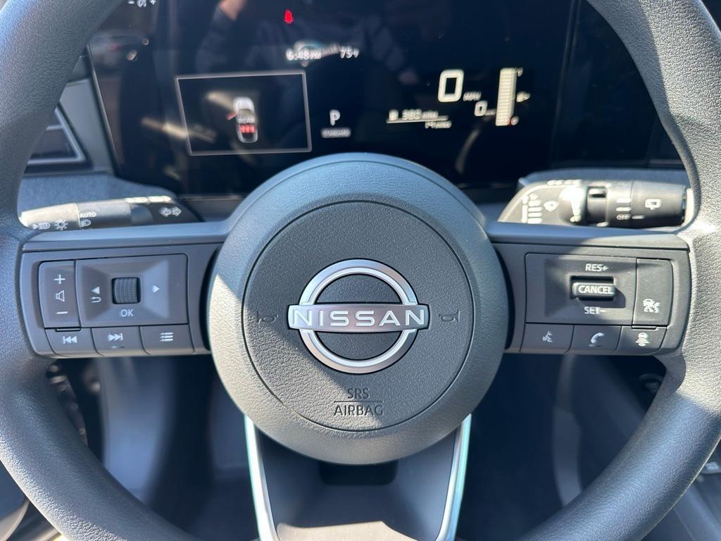 new 2025 Nissan Kicks car, priced at $24,575