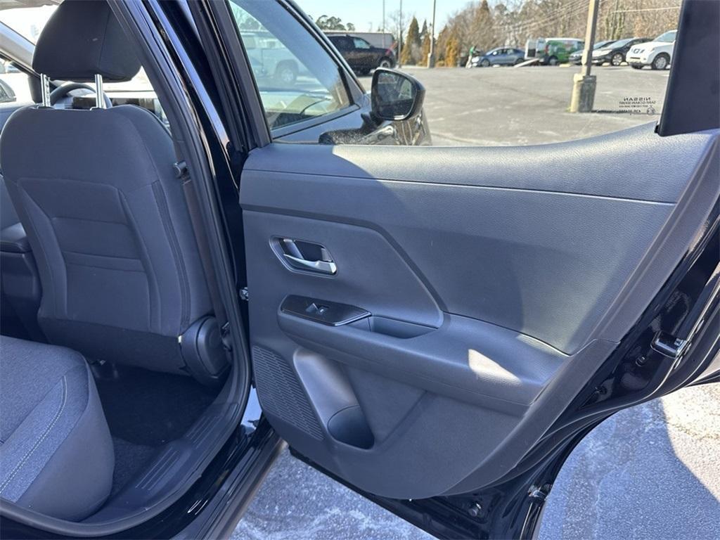 new 2025 Nissan Kicks car, priced at $24,575